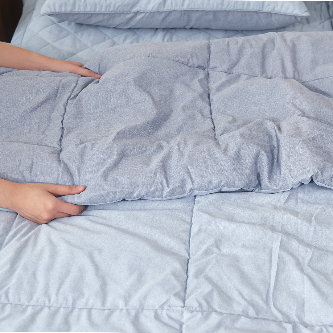 Chăn Chần Bông Eva Blue 1.5x2m | 2x2.3m